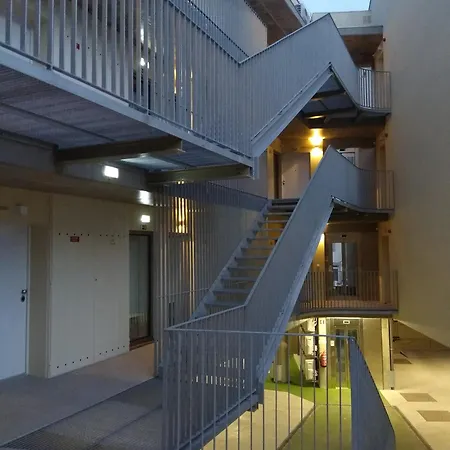 Light Brown Apartman *