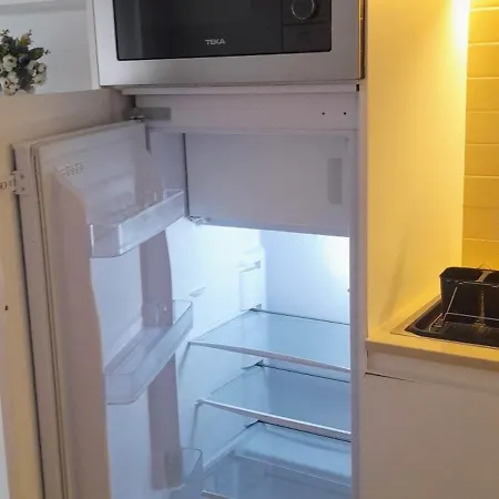 Light Brown Apartman *