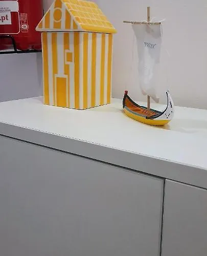 Apartment Light Brown *